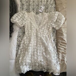 New Never Worn: Blue Blush White Lace Deep v Flare Dress  size small